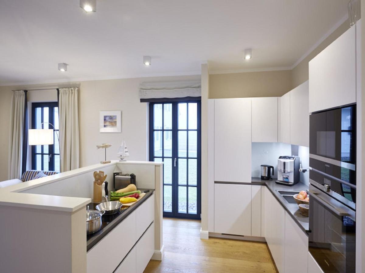 Reetland am Meer - Luxus Reetdachvilla mit 3 Schlafzimmern, Sauna und Kamin F15 Dranske Exterior foto